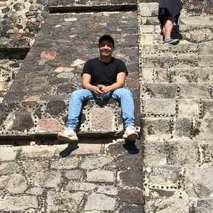 Meet your Posher, Jorge